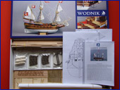 Modele statków - Wodnik - zdjęcie otwartego pudełka
